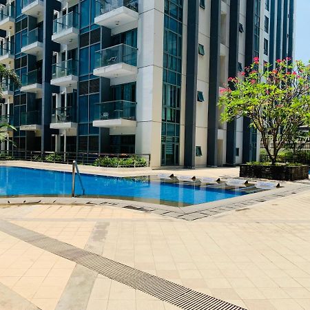 One Palm Tree Villas Condominium - Studio Room With Balcony - Across Terminal 3 Manila Ngoại thất bức ảnh