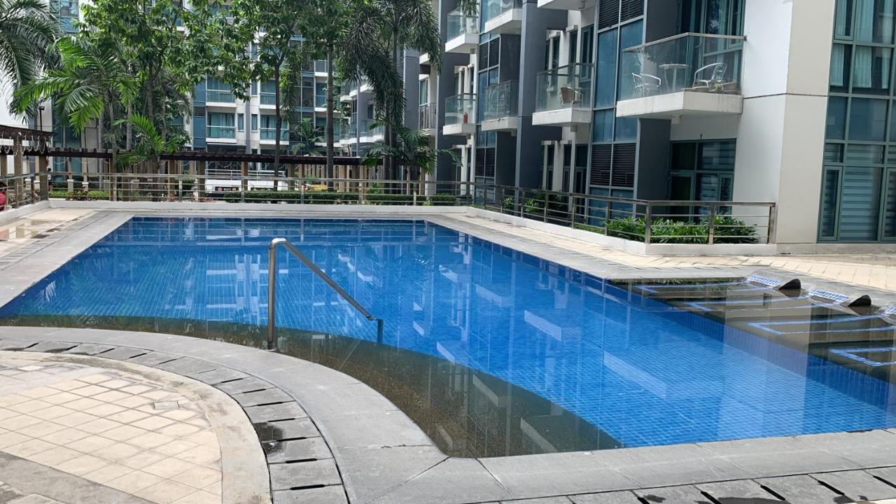 One Palm Tree Villas Condominium - Studio Room With Balcony - Across Terminal 3 Manila Ngoại thất bức ảnh
